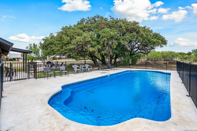 19 Wisteria Way, Concan, TX 78838