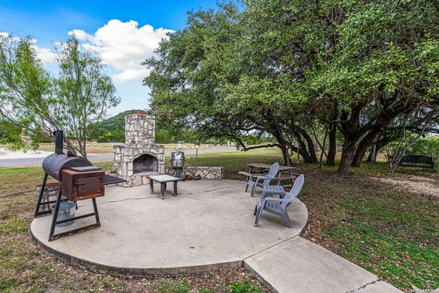 19 Wisteria Way, Concan, TX 78838