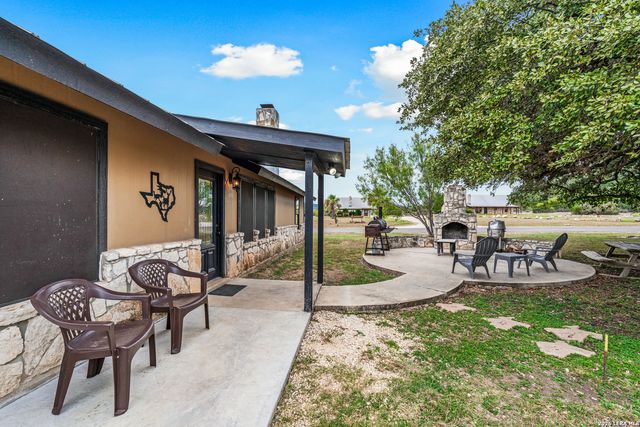 19 Wisteria Way, Concan, TX 78838