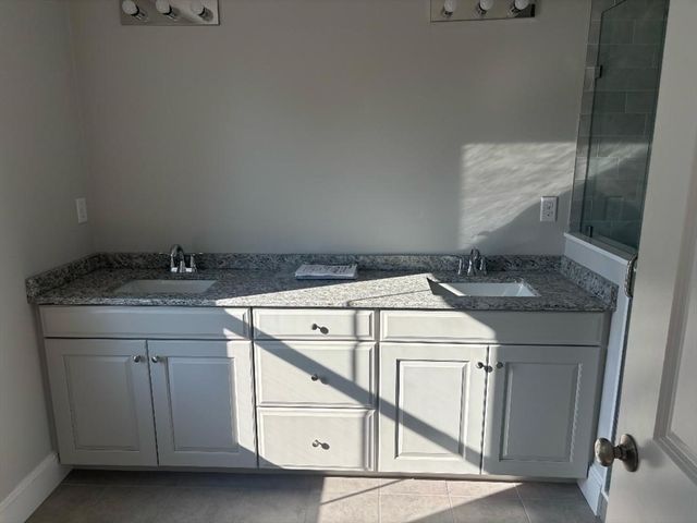 261 Pleasant St 7, Weymouth, MA 02190