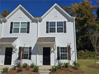 1806 Autumn Mist Drive, Winston-salem, NC 27103