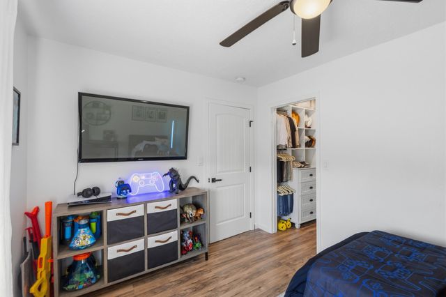 603 Amistad Road SW, Los Lunas, NM 87031