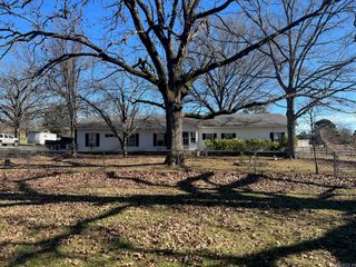 50 Taylor Circle, Conway, AR 72032