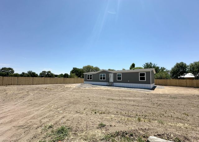 200 Garcia, Belen, NM 87002