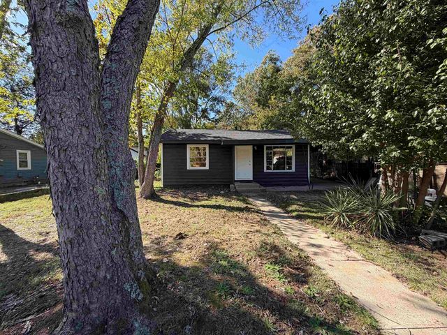 84 Lancaster, Little Rock, AR 72209