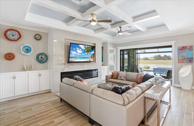 10900 TARFLOWER DRIVE, Venice, FL 34293