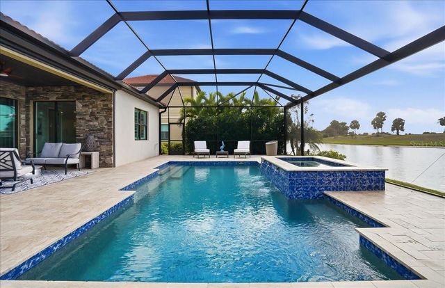 10900 TARFLOWER DRIVE, Venice, FL 34293