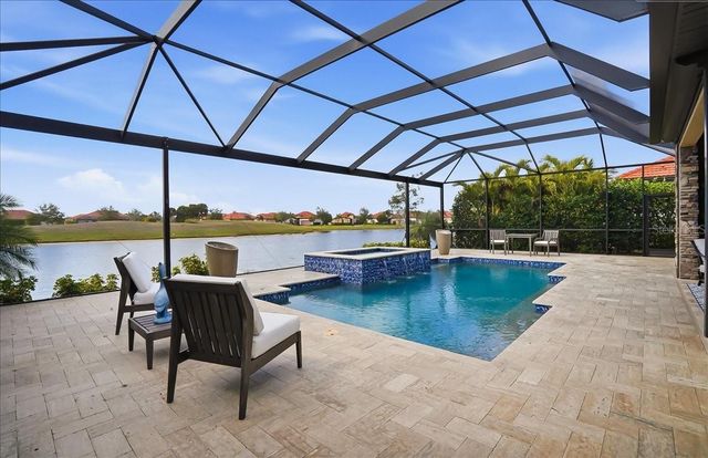 10900 TARFLOWER DRIVE, Venice, FL 34293