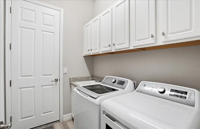 10900 TARFLOWER DRIVE, Venice, FL 34293