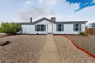 2610 Calle De Los Claveles, Belen, NM 87002