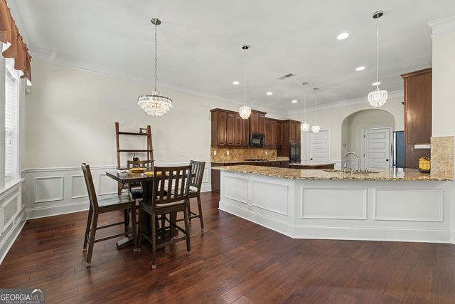 264 Learwood Lane, Atlanta, GA 30349