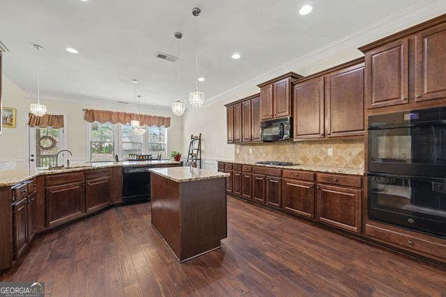 264 Learwood Lane, Atlanta, GA 30349