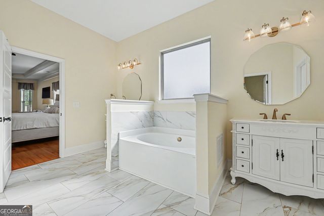 264 Learwood Lane, Atlanta, GA 30349