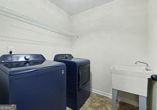 264 Learwood Lane, Atlanta, GA 30349