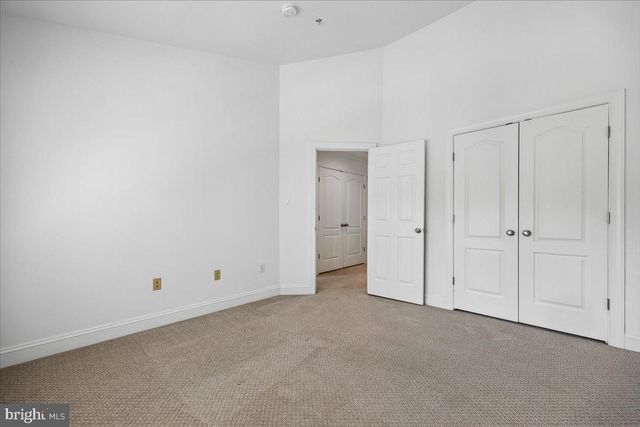 10539 TUCKERMAN HEIGHTS CIR, Rockville, MD 20852