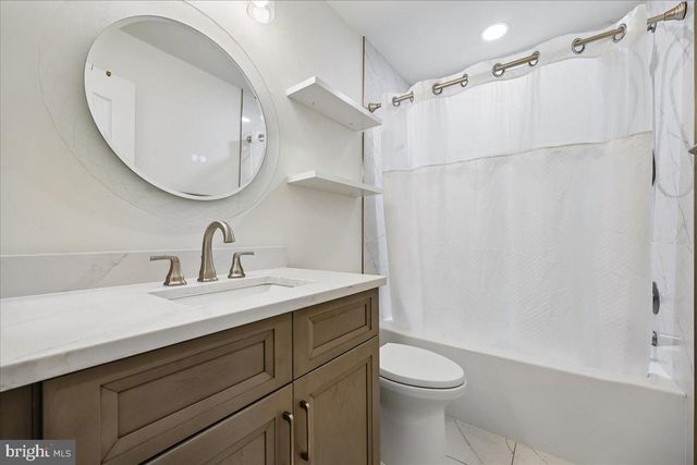 10539 TUCKERMAN HEIGHTS CIR, Rockville, MD 20852