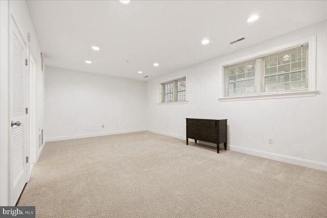 10539 TUCKERMAN HEIGHTS CIR, Rockville, MD 20852
