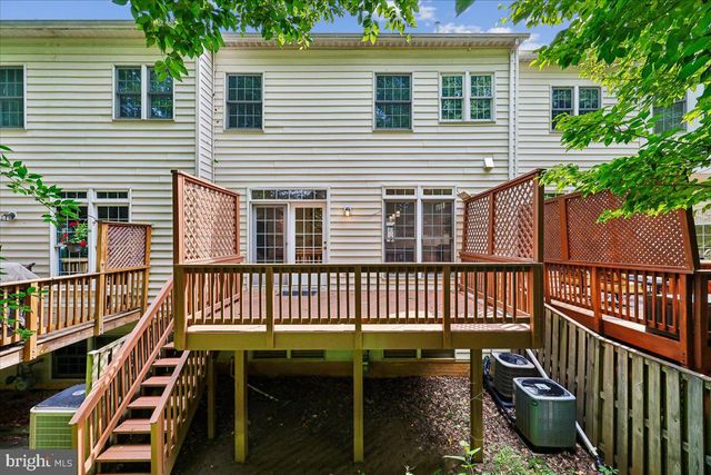 10539 TUCKERMAN HEIGHTS CIR, Rockville, MD 20852