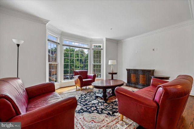 10539 TUCKERMAN HEIGHTS CIR, Rockville, MD 20852