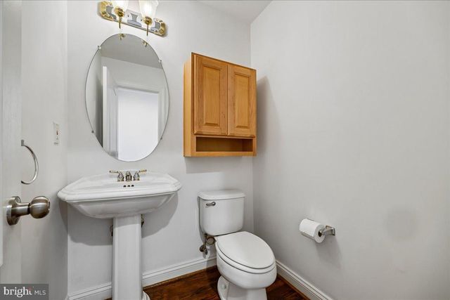 10539 TUCKERMAN HEIGHTS CIR, Rockville, MD 20852