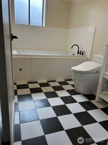 3316 S 369th Pl, Auburn, WA 98001