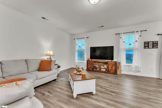 541 Pollyanna Drive, Greenville, SC 29605