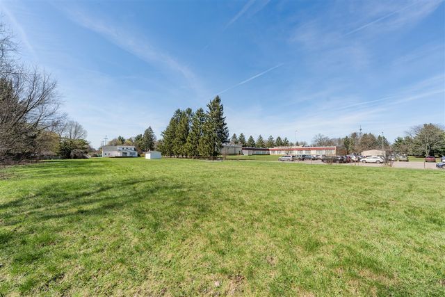918 Nichols Road, Kalamazoo, MI 49006