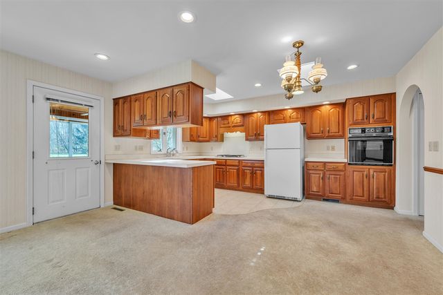 918 Nichols Road, Kalamazoo, MI 49006