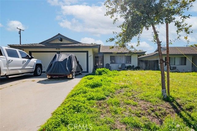 1934 Bobolink Way, Pomona, CA 91767