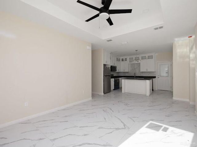 611 Mountain Road A, Mission, TX 78573