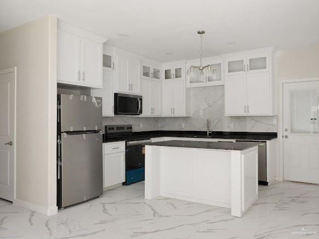 611 Mountain Road A, Mission, TX 78573