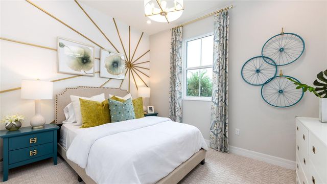 909 LILIANA DRIVE, Deland, FL 32724