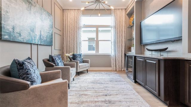 909 LILIANA DRIVE, Deland, FL 32724