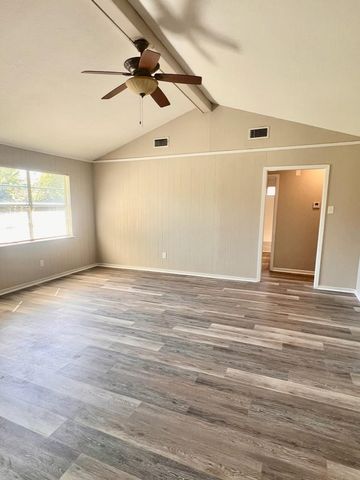 9445 Gross Street, Beaumont, TX 77707