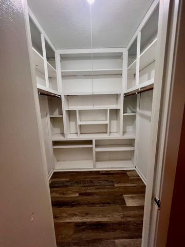 9445 Gross Street, Beaumont, TX 77707