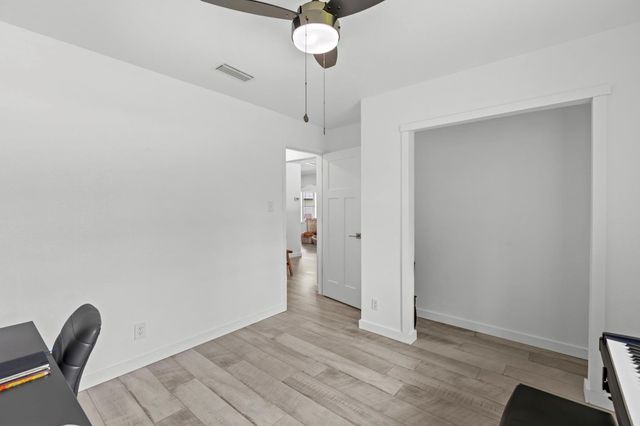 12101 Missel Thrush CT, Austin, TX 78750