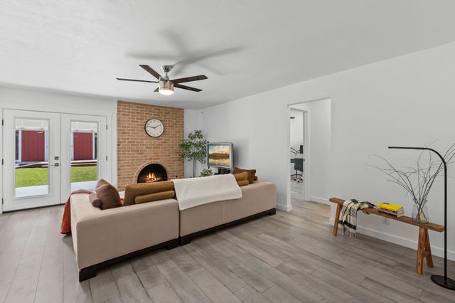 12101 Missel Thrush CT, Austin, TX 78750