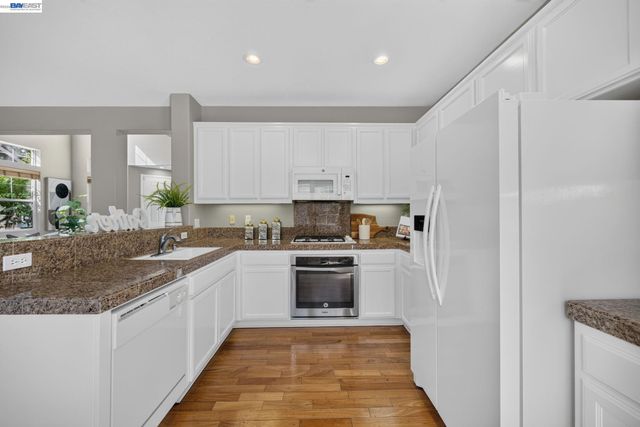 3927 Madbury Ct, Dublin, CA 94568