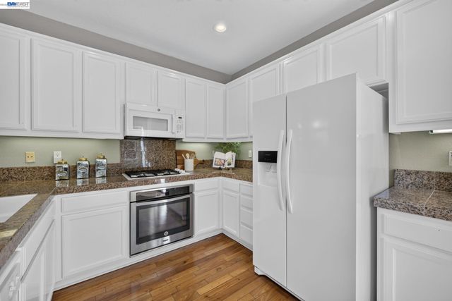 3927 Madbury Ct, Dublin, CA 94568