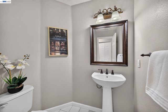3927 Madbury Ct, Dublin, CA 94568