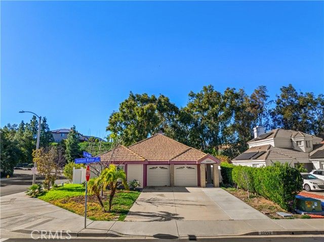 22952 Joaquin Ridge Drive, Murrieta, CA 92562