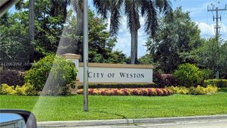 2231 N Cordoba Bnd, Weston, FL 33327