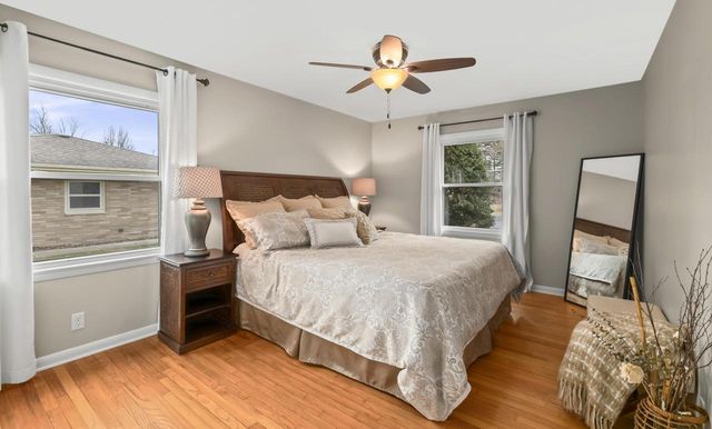 5023 Valley TRAIL, Wind Point, WI 53402