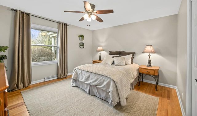 5023 Valley TRAIL, Wind Point, WI 53402