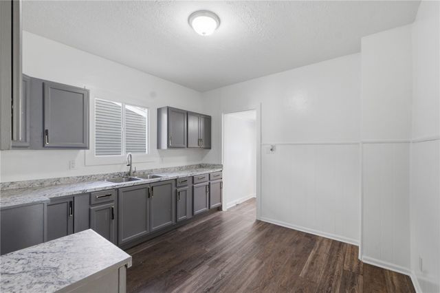 41 Pointview Avenue, Dayton, OH 45405