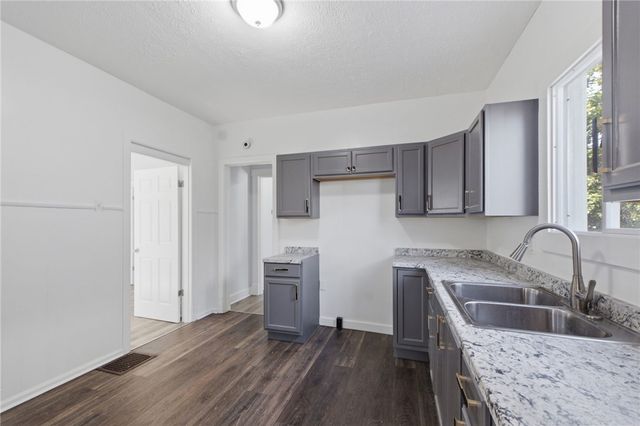 41 Pointview Avenue, Dayton, OH 45405