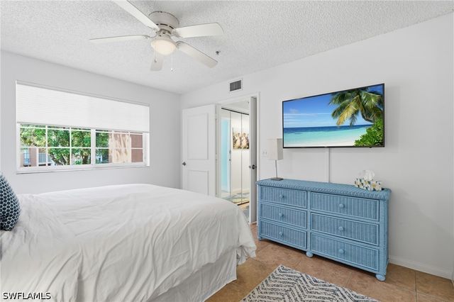 1270 Wildwood Lakes BLVD 208, Naples, FL 34104