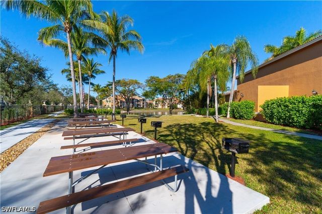 1270 Wildwood Lakes BLVD 208, Naples, FL 34104