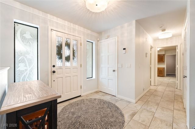 8 Hummingbird Lane, Henderson, NV 89014