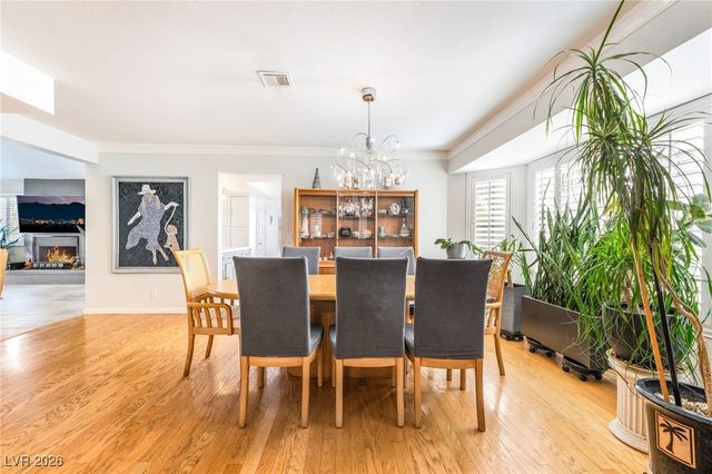 8 Hummingbird Lane, Henderson, NV 89014